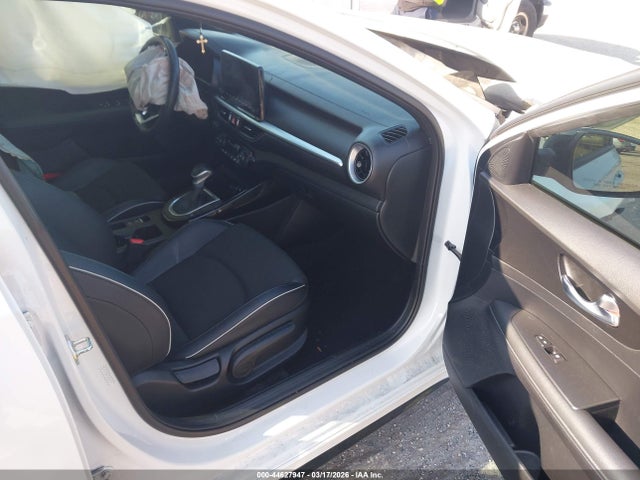 2024 Kia Forte Gt-line მანქანა იყიდება აუქციონზე, vin: 3KPF54AD1RE805479, აუქციონის ნომერი: 44627947