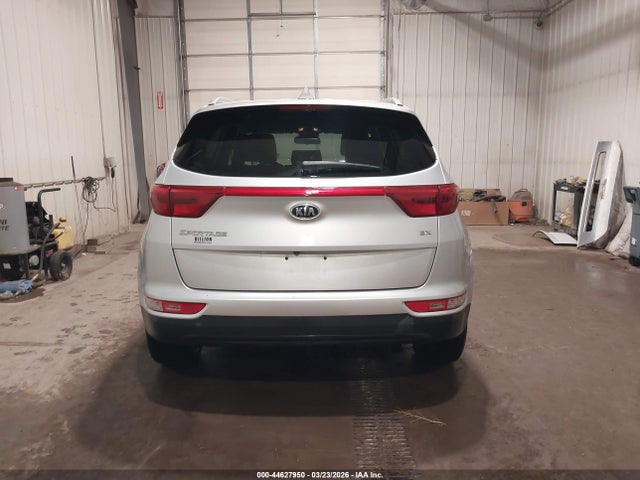 Продажа на аукционе авто 2018 Kia Sportage Ex, vin: KNDPNCAC8J7401203, номер лота: 44627950