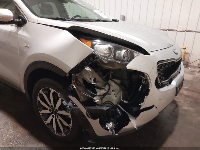 Продажа на аукционе авто 2018 Kia Sportage Ex, vin: KNDPNCAC8J7401203, номер лота: 44627950