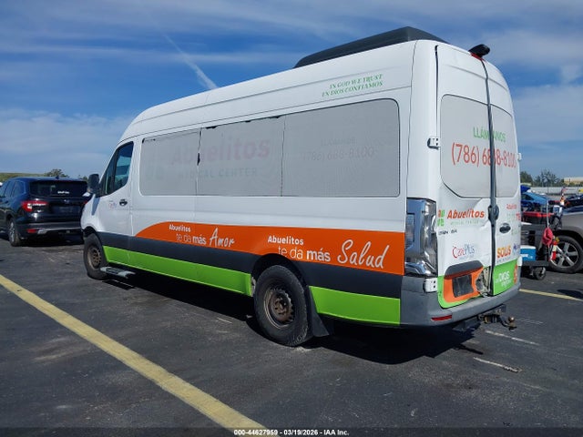 2019 MERCEDES-BENZ SPRINTER 2500 WDZPF1CD5KT001115 Photo 2