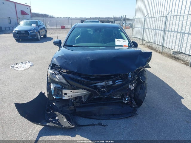 44627969 :رقم المزاد ، 4T1G11AK3PU778972 vin ، 2023 Toyota Camry Se مزاد بيع