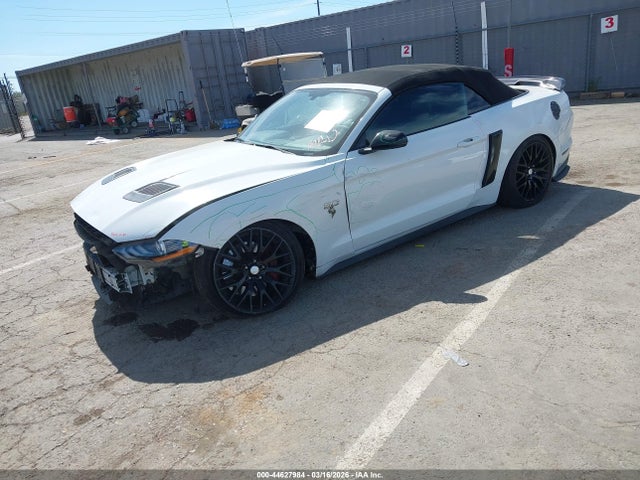Ford Mustang Gt Premium 2018 1FATP8FF2J5119407 Image 2