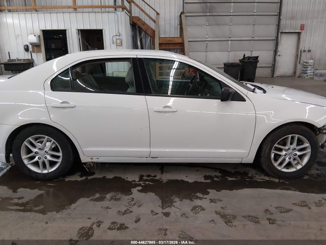 44627985 :رقم المزاد ، 3FAHP0GAXCR328808 vin ، 2012 Ford Fusion S مزاد بيع
