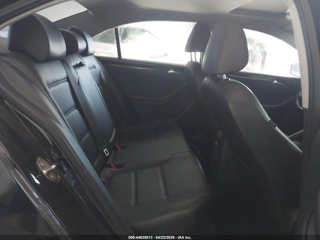 Aukcja sprzedaży 2016 Volkswagen Jetta 1.8t Sel, vin: 3VWL17AJ1GM230354, numer aukcji: 44628013