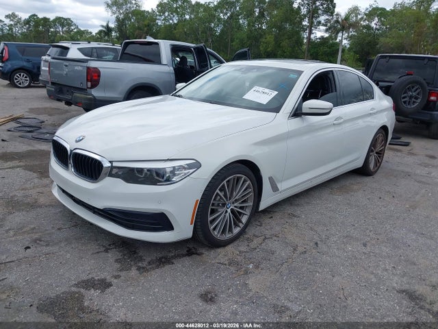 2019 BMW 540I WBAJE5C50KWE66473 Photo 1