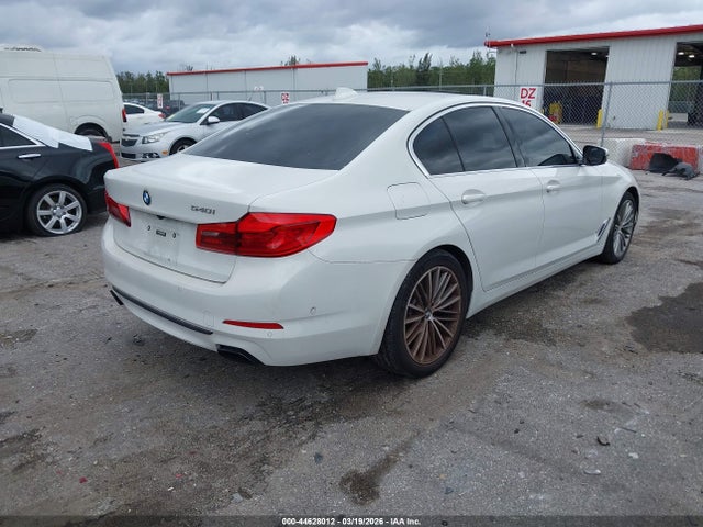 2019 BMW 540I WBAJE5C50KWE66473 Photo 3