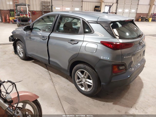 44628023 :رقم المزاد ، KM8K12AA2MU608461 vin ، 2021 Hyundai Kona Se مزاد بيع