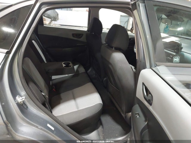 44628023 :رقم المزاد ، KM8K12AA2MU608461 vin ، 2021 Hyundai Kona Se مزاد بيع