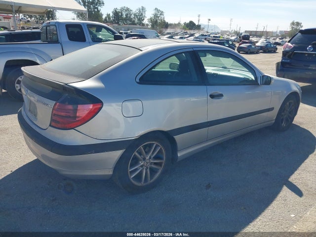 Продаж на аукціоні авто 2002 Mercedes-benz C 230, vin: WDBRN47J72A348064, номер лоту: 44628026