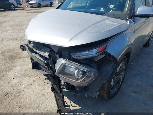 44628030 :رقم المزاد ، KMHRC8A37PU248802 vin ، 2023 Hyundai Venue Sel مزاد بيع