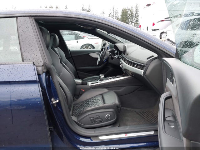 2019 AUDI S5 WAUB4CF53KA047261 Photo 4