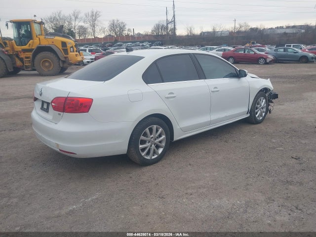 3VWD17AJ4EM430064 Volkswagen Jetta 1.8t Se