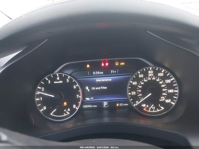 5N1AZ2MG3FN231057 Nissan MURANO SV