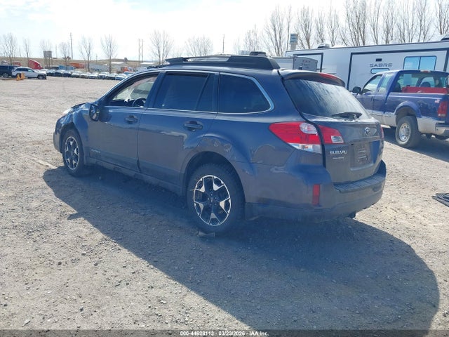 Aukcja sprzedaży 2014 Subaru Outback 2.5i Limited, vin: 4S4BRBLC8E3321852, numer aukcji: 44628113