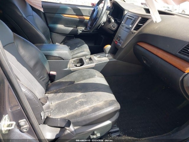 Aukcja sprzedaży 2014 Subaru Outback 2.5i Limited, vin: 4S4BRBLC8E3321852, numer aukcji: 44628113