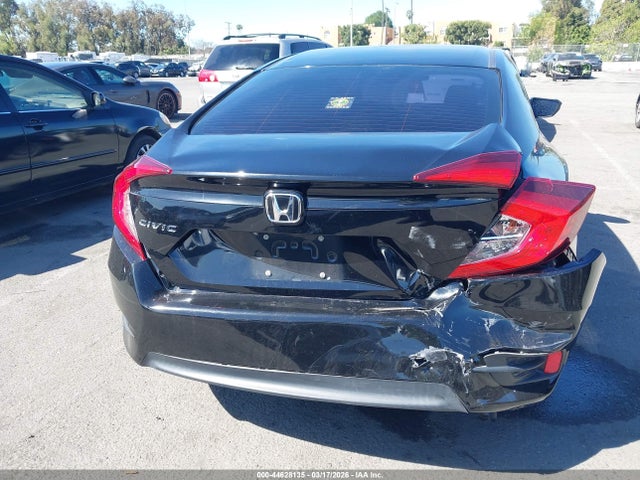 Honda Civic Lx 2018 2HGFC2F53JH548248 Image 16