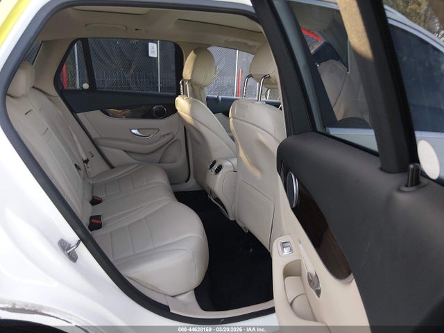 2018 Mercedes-benz Glc 300 4matic მანქანა იყიდება აუქციონზე, vin: WDC0G4KB3JV088252, აუქციონის ნომერი: 44628159