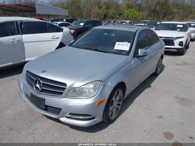 2014 MERCEDES-BENZ C 250 WDDGF4HB0ER310653 Photo 1