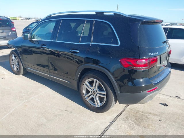 W1N4M4HB6MW155215 Mercedes-Benz Glb 250 4matic