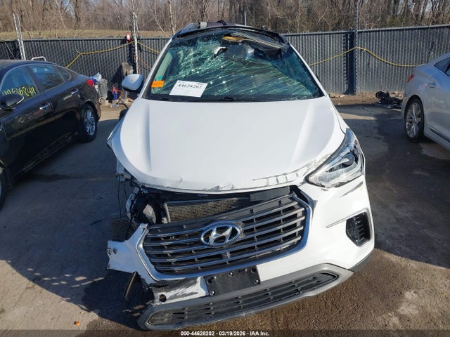 Aukcja sprzedaży 2017 Hyundai Santa Fe Limited Ultimate, vin: KM8SR4HFXHU211818, numer aukcji: 44628202