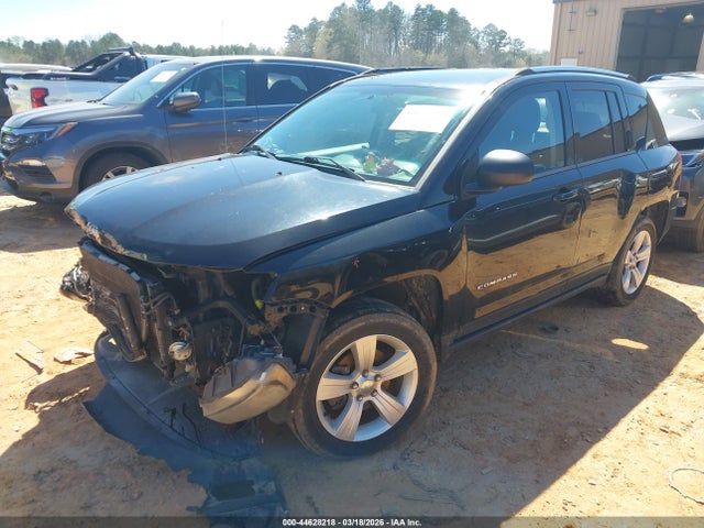 44628218 :رقم المزاد ، 1C4NJDBB4ED520355 vin ، 2014 Jeep Compass Sport مزاد بيع