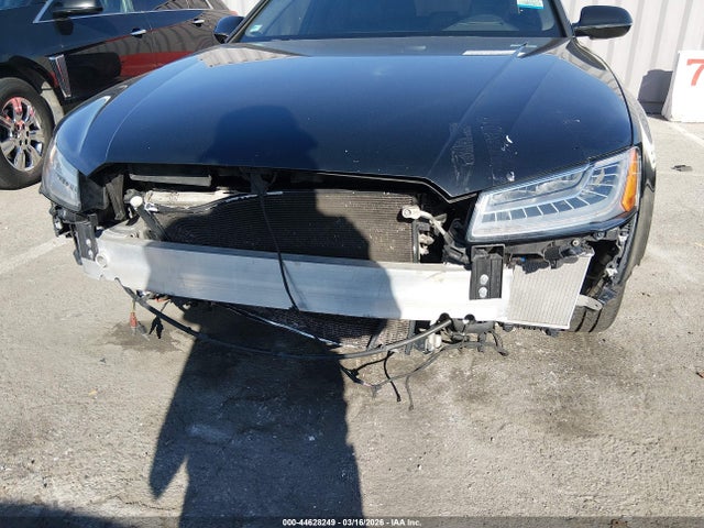 2017 AUDI A8 L WAU44AFD7HN005312 Photo 5
