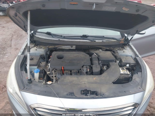 Hyundai Sonata Limited 2015 5NPE34AF1FH180916 Image 10