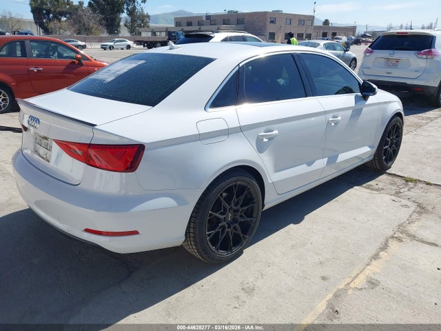2015 AUDI A3 WAUACGFF4F1003886 Photo 3