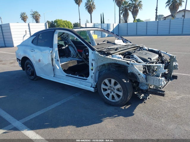 Auction sale of the 2022 Toyota Camry Xse V6, vin: 4T1KZ1AK1NU063432, lot number: 44628282
