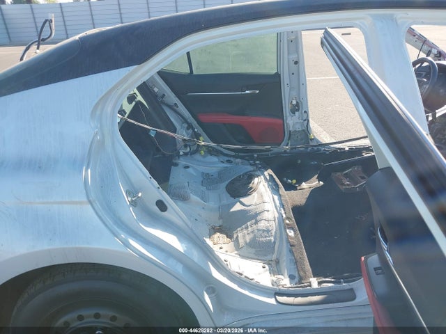 2022 Toyota Camry Xse V6 მანქანა იყიდება აუქციონზე, vin: 4T1KZ1AK1NU063432, აუქციონის ნომერი: 44628282