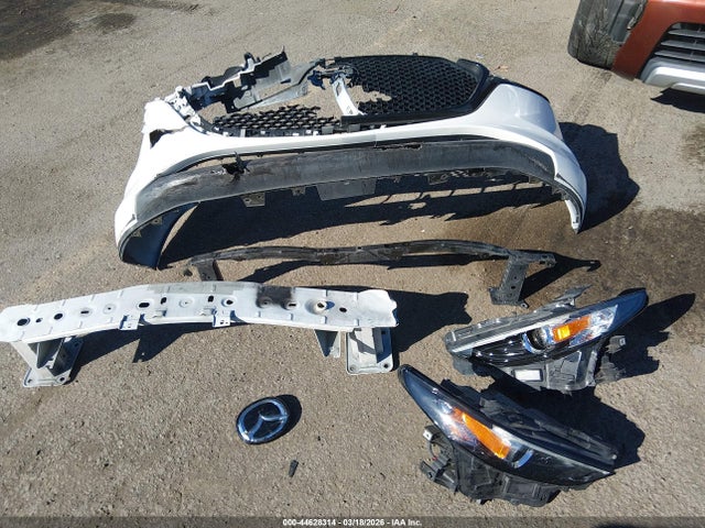 44628314 :رقم المزاد ، JM1BPBMM7K1123711 vin ، 2019 Mazda Mazda3 Preferred Package مزاد بيع