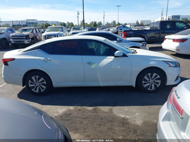 Nissan Altima 2.5 S 2019 1N4BL4BV8KC214726 Image 13