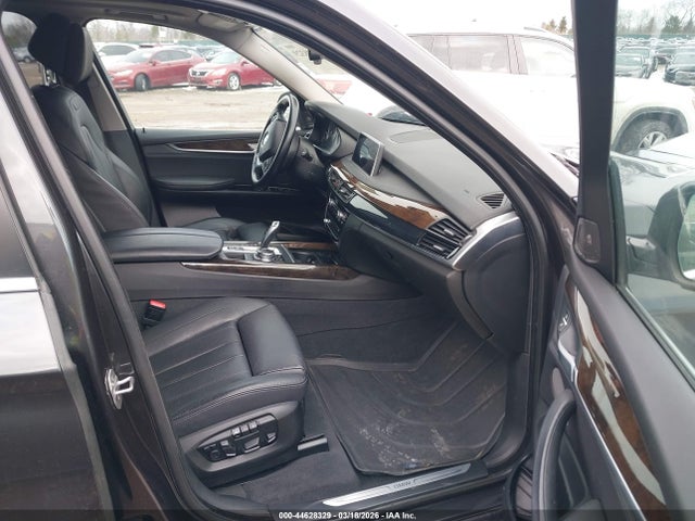 2016 BMW X5 5UXKS4C58G0N15323 Photo 4