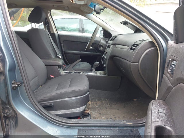 2011 FORD FUSION 3FAHP0HAXBR112132 Photo 4