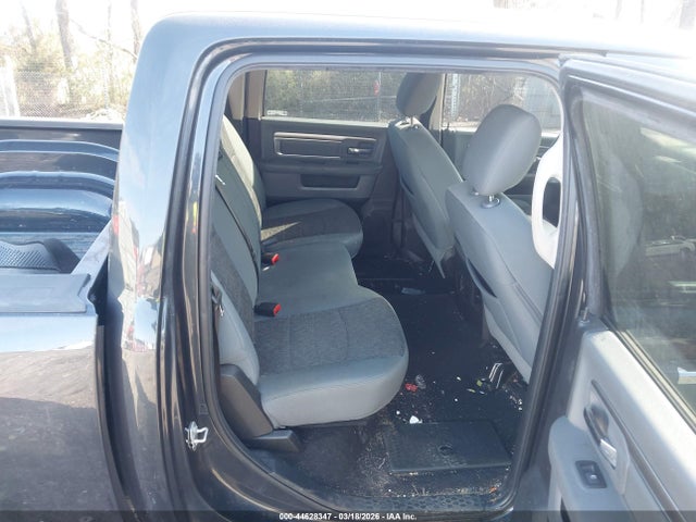 Aukcja sprzedaży 2018 Ram 1500 Big Horn  4x4 5'7 Box, vin: 3C6RR7LT4JG226915, numer aukcji: 44628347