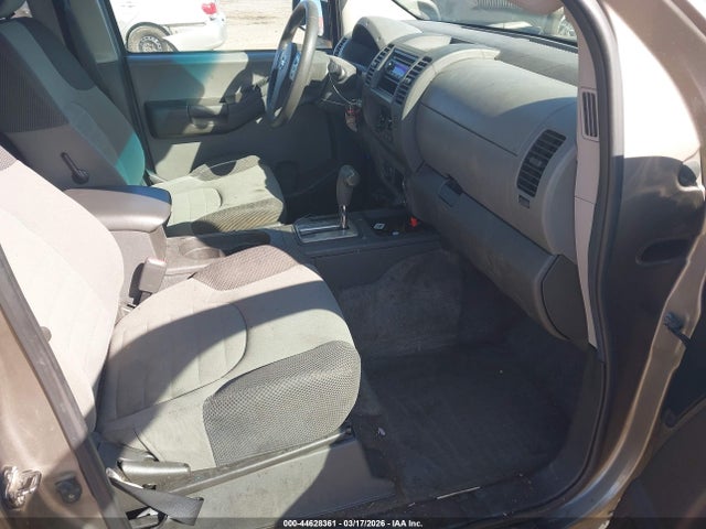 2005 NISSAN XTERRA 5N1AN08W45C601136 Photo 4