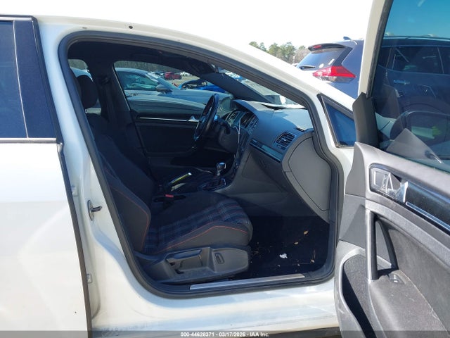 2017 VOLKSWAGEN GOLF GTI 3VW447AU2HM007733 Photo 4