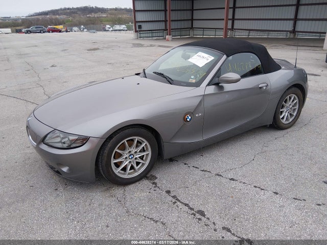 2003 BMW Z4 4USBT33433LS46960 Photo 1