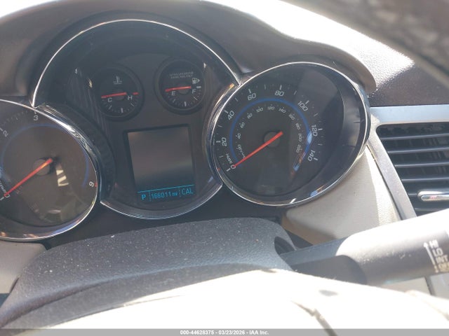 1G1P75SZ8E7288926 Chevrolet Cruze Diesel