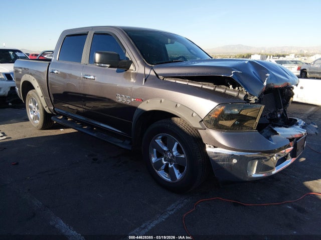 2018 RAM 1500 1C6RR7LM0JS277426