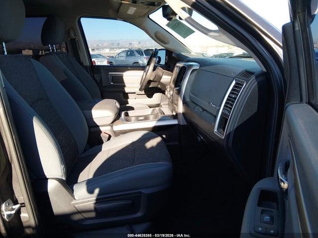 2018 RAM 1500 1C6RR7LM0JS277426 Photo 4