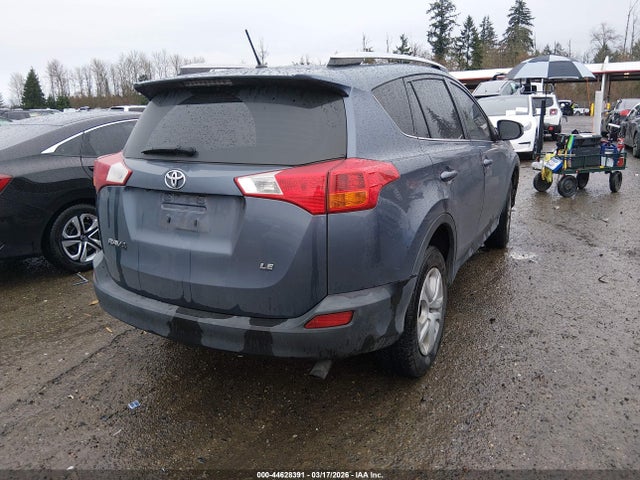 Toyota RAV4 LE 2014 JTMZFREV2ED033600 Image 4