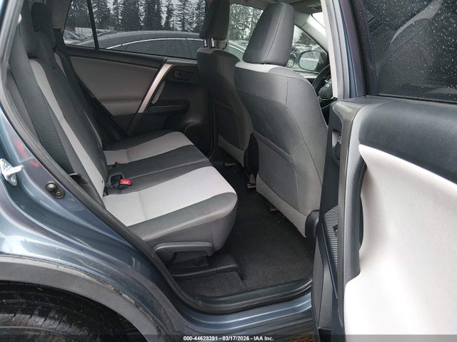 Toyota RAV4 LE 2014 JTMZFREV2ED033600 Image 8