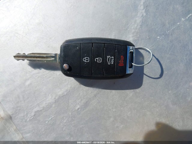 3KPFK4A74JE208334 KIA FORTE LX