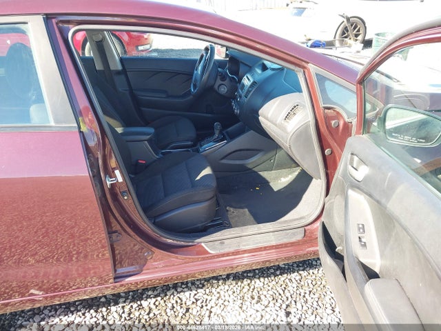3KPFK4A74JE208334 KIA FORTE LX