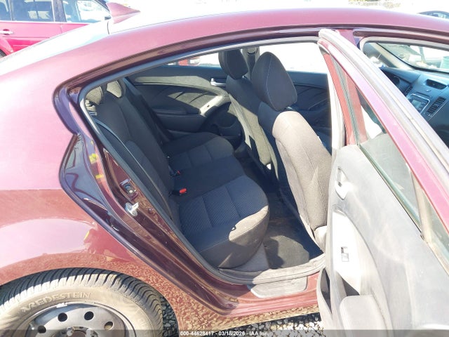 3KPFK4A74JE208334 KIA FORTE LX