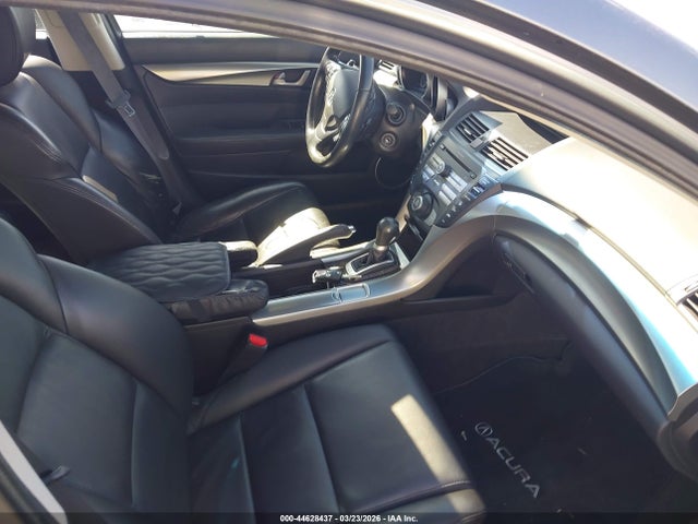 44628437 :رقم المزاد ، 19UUA8F25BA003013 vin ، 2011 Acura Tl 3.5 مزاد بيع