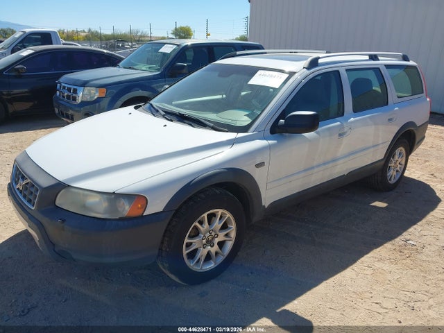 2005 VOLVO XC70 YV1SZ592451189635 Photo 1