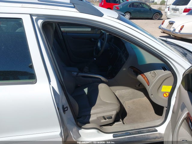 2005 VOLVO XC70 YV1SZ592451189635 Photo 4