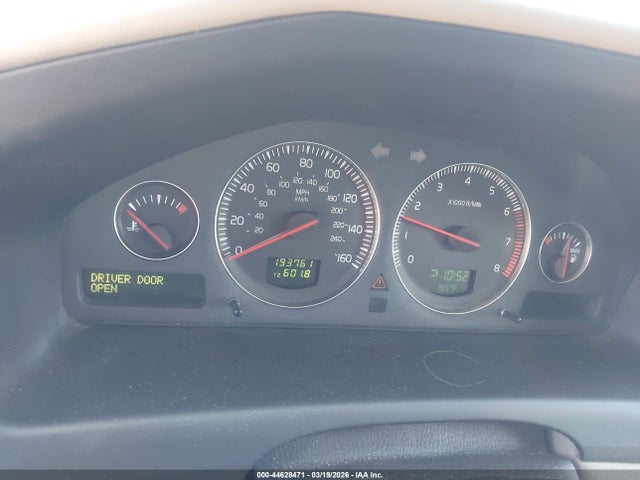 2005 VOLVO XC70 YV1SZ592451189635 Photo 6